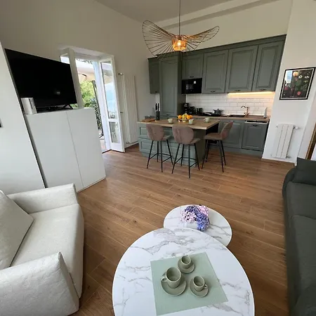 Apartmán Stresa Golf & Relax Romantik Gignese